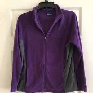Women’s size med Reebok zip up